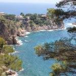Esculls de Rocacorb, Sant Feliu de Guixols, Costa Brava. Walk here from our luxury holiday rental for six, Maremar