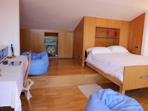 Another large bedroom - with its own terrace and views