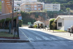 Go down the Carrer de Colom past La Proa restaurant