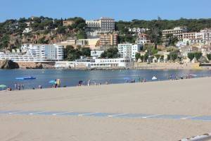 Walk along even more beach