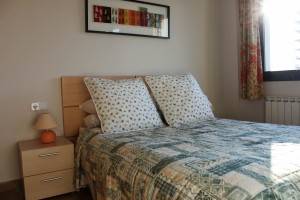 The master bedroom has its own en suite